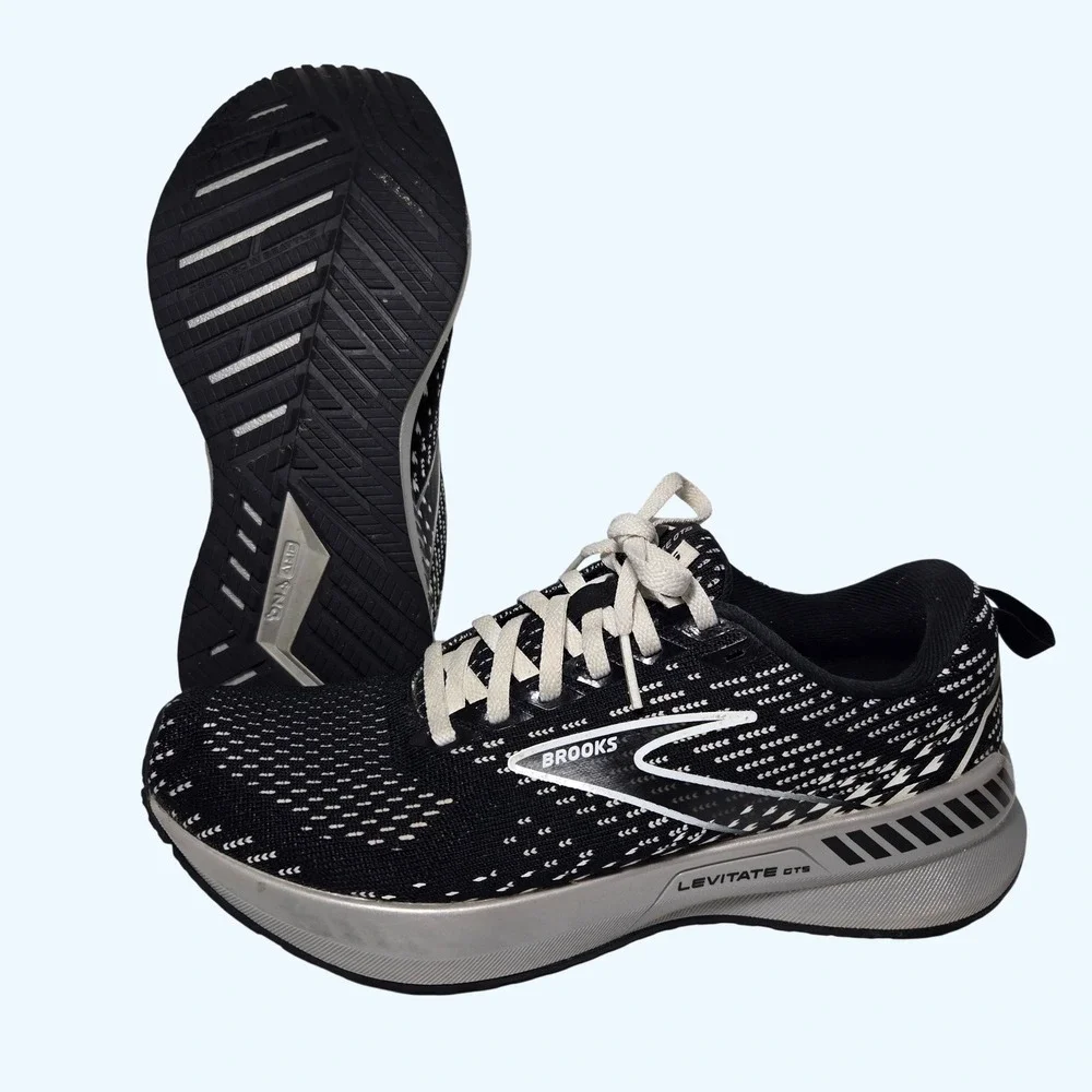 Brooks Levitate GTS 5 Womens Running Shoes Black White 1203581B090 Size 7